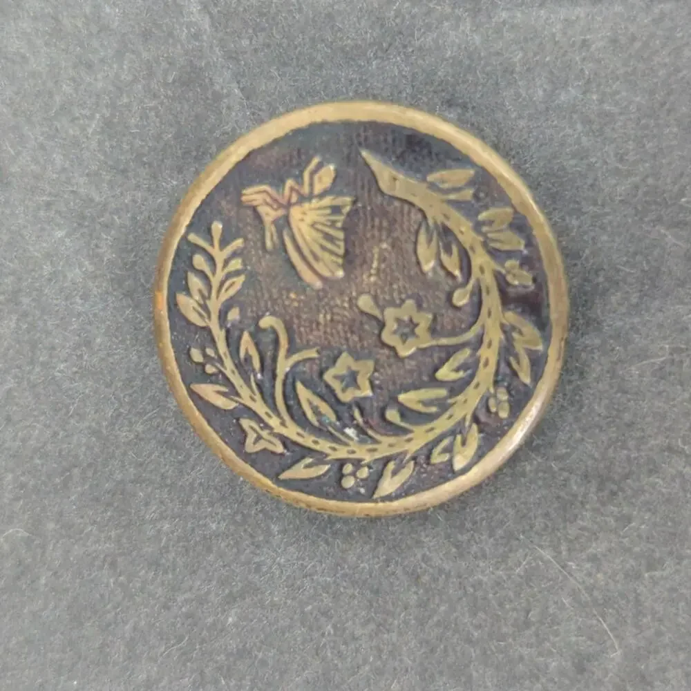 LOT BB of 10 Antique Vintage Victorian Brass Mixed Materials Buttons ESTATE FIND